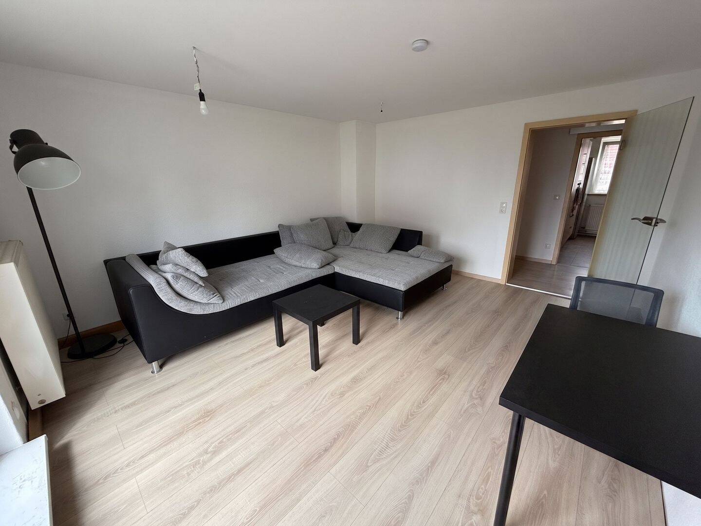 sanierte und vermietete 3 Zimmer Wohnung mit Balkon in ruhiger Wohnlage von Höngeda !, 99998 Körner
