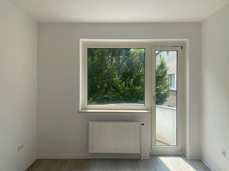 Kurzfristige Anmietung möglich – 2-Zimmer-Wohnung mit Tageslichtbad, 60433 Frankfurt am Main (Bonames Dornbusch Eschersheim Frankfurter Berg Preungesheim)