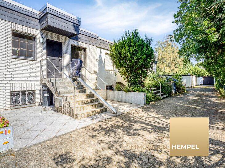 Klein, fein, mein – Kompaktes Einfamilienhaus in ruhiger Wohnlage von Duisburg-Großenbaum, 47269 Duisburg (Großenbaum Rahm)