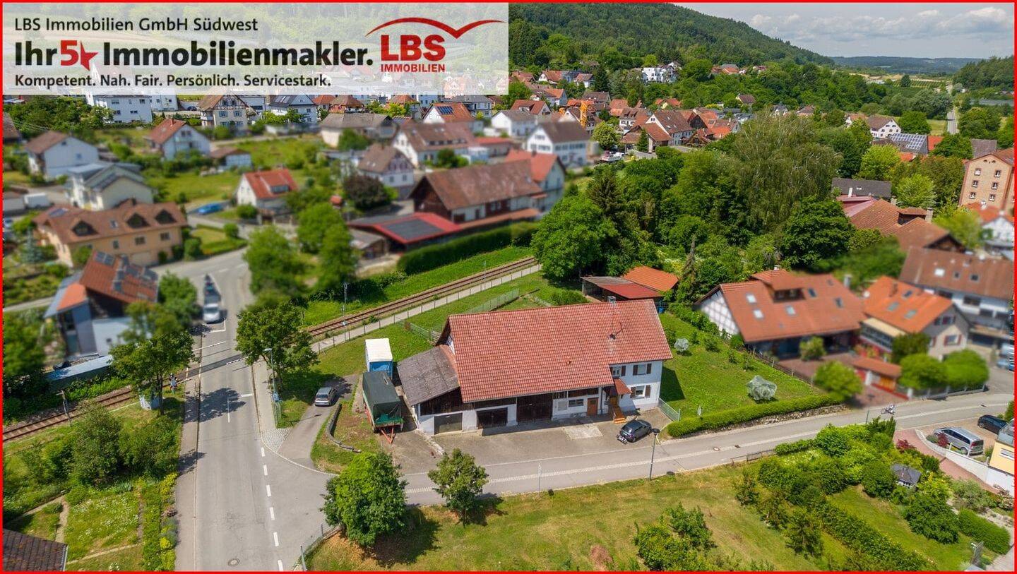 Leben mit Platz für Ideen – Bauernhaus mit Ökonomiegebäude auf ca. 2.202 m² Grundstück, 78333 Stockach