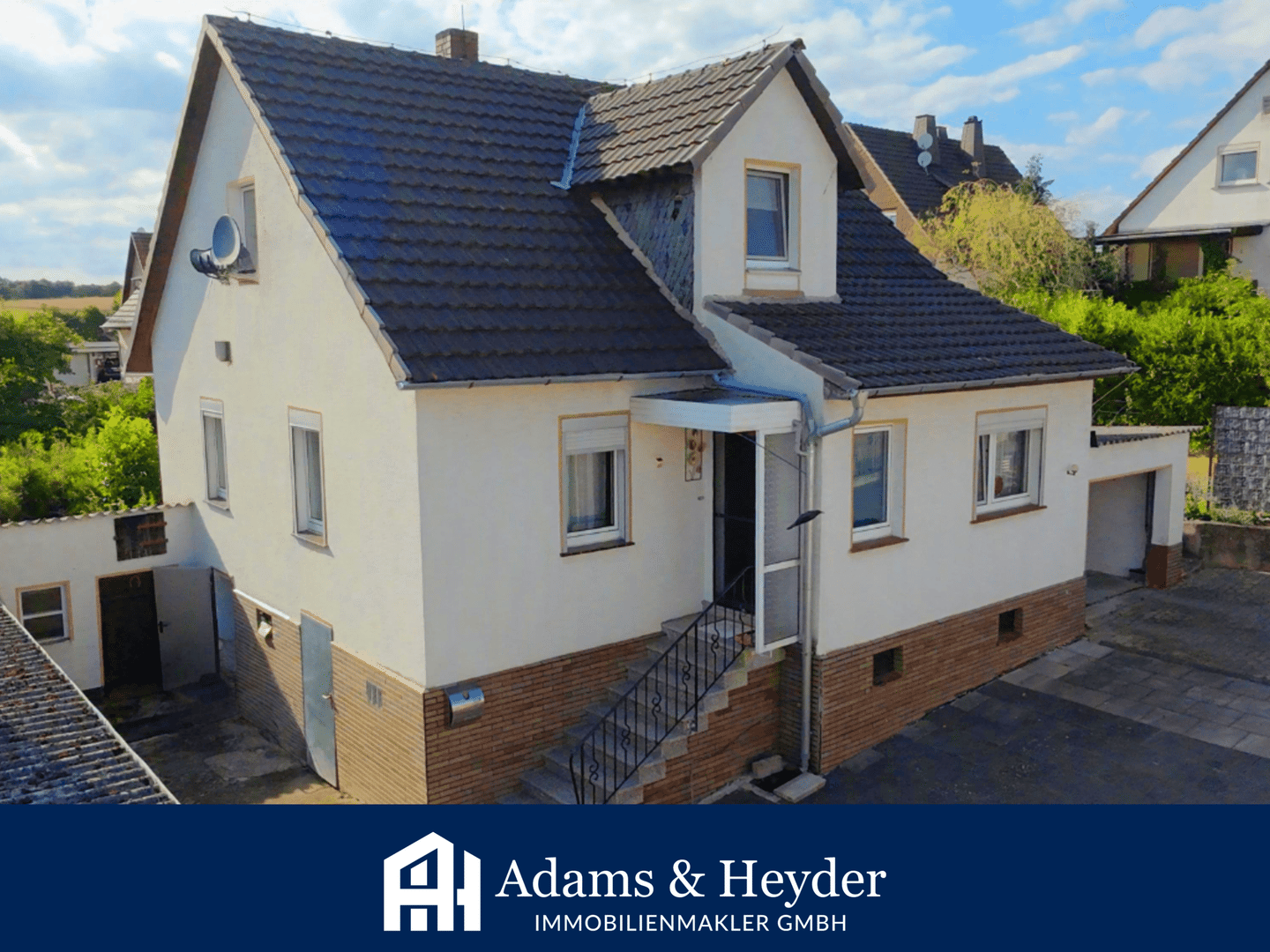 Familienfreundliches Einfamilienhaus mit Garage, Garten und ausgebautem Dachgeschoss, 34560 Fritzlar