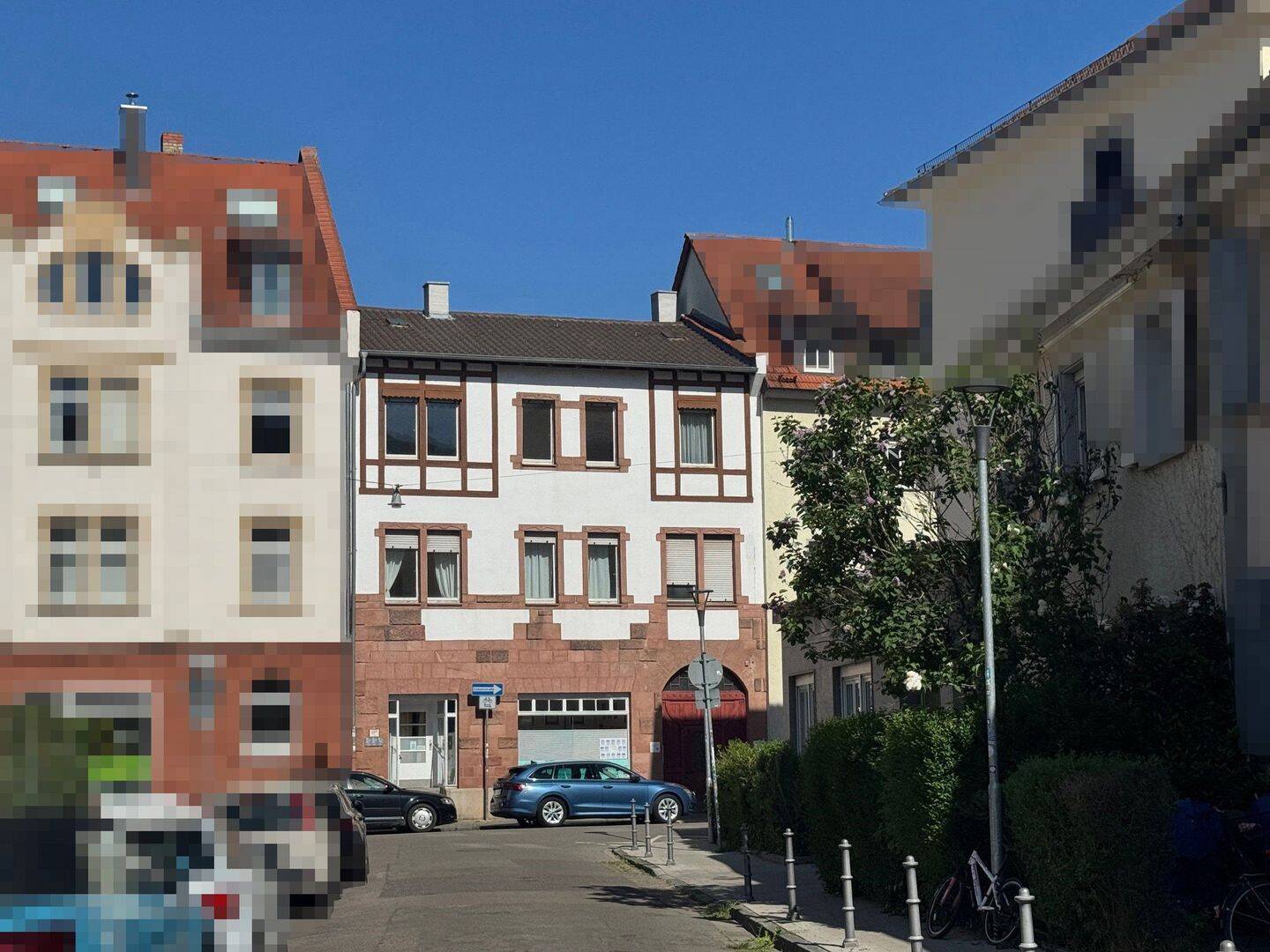 Anwesen mit zwei Häusern, Innenhof und Garten, 69121 Heidelberg (Handschuhsheim Neuenheim)
