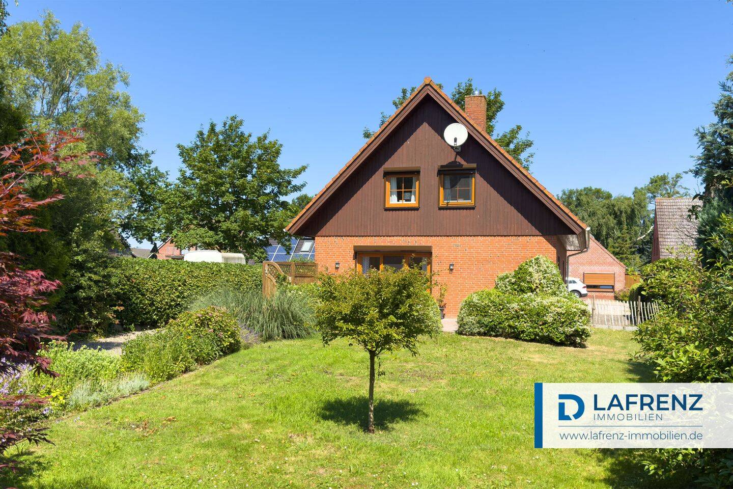 Ihr Pferd vor der Haustür – Modernes Einfamilienhaus mit Weideland direkt am Haus, 23769 Fehmarn