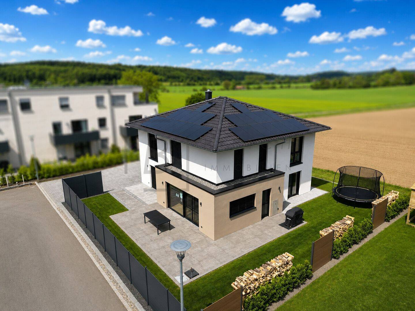 Moderne Stadtvilla mit hochwertiger Ausstattung, Smart Home & PV-Anlage, 88454 Hochdorf