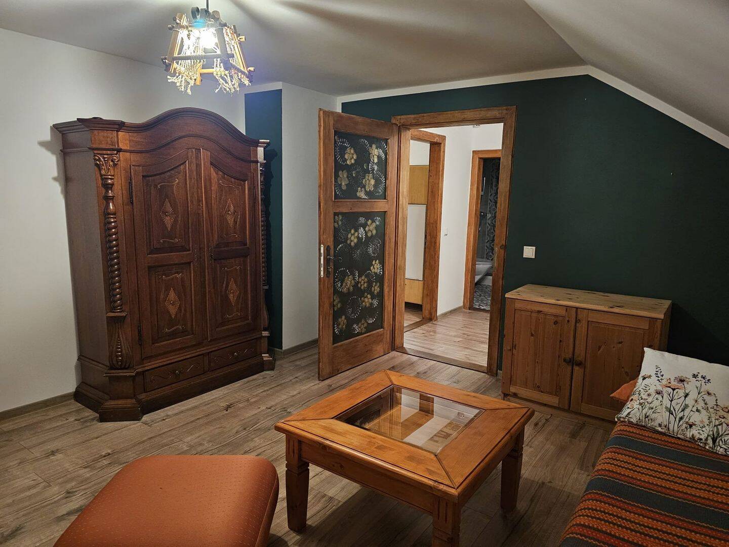 2,5 Zimmer Einliegerwohnung zu vermieten, 83527 Haag i. OB (Haag)