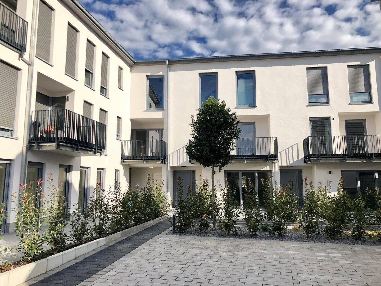 2 ZKB – Exklusive, barrierefreie Wohnung in Seeheim inkl. 2 Stellplätze, 64342 Seeheim-Jugenheim