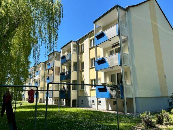 Ruhige 3-Raum-Wohnung in idyllischer Umgebung, 7548 Gera