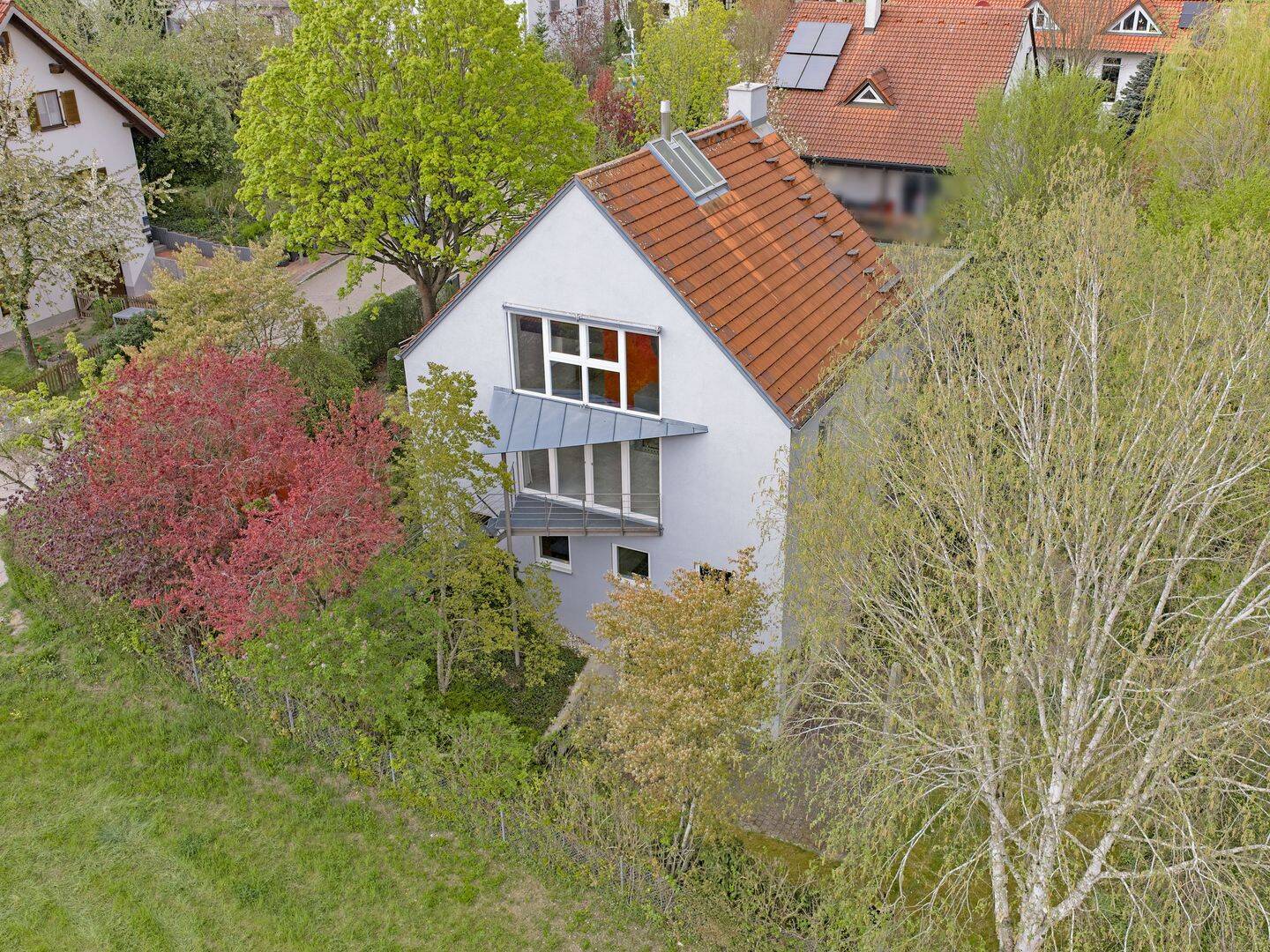 Stilvolles Einfamilienhaus mit Galerie und vielseitigem Raumkonzept in attraktiver Hanglage, 85307 Paunzhausen