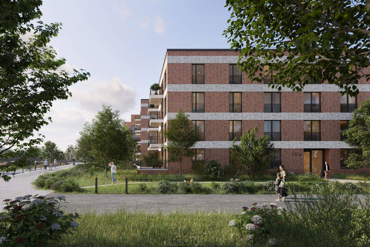 4 ZIMMER FAMILIENWOHNUNG