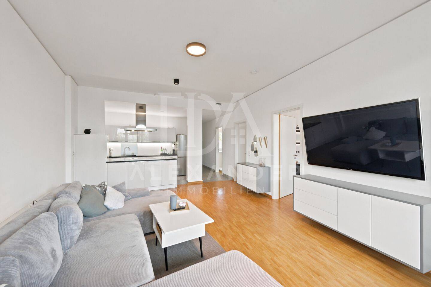 Attraktive 3-Zimmer-Erdgeschosswohnung mit Terrasse in Fürstenfeldbruck, 82256 Fürstenfeldbruck