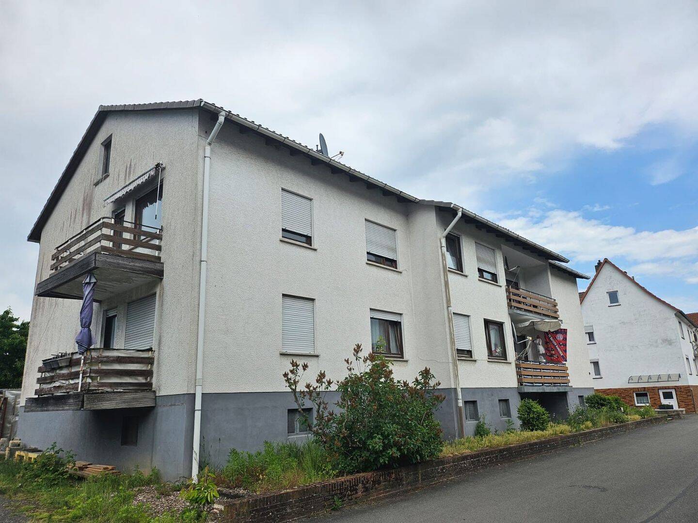 Zukunftsinvestition im Wesertal – Mehrfamilienhaus mit Potenzial, 34399 Wesertal