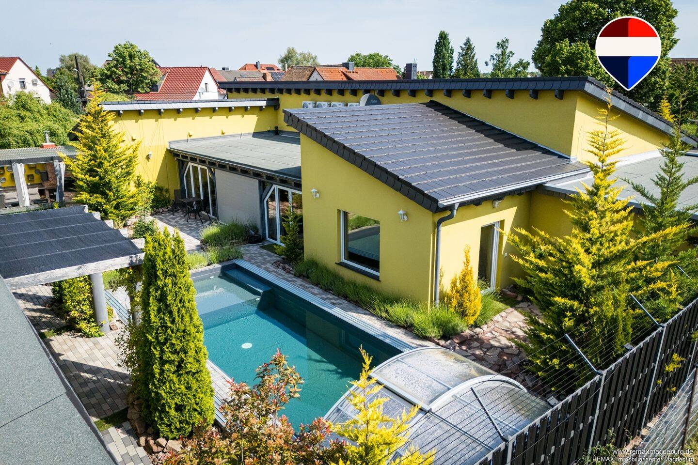 Exklusiver Komfort-Bungalow mit Poollandschaft, Einliegerpotenzial und hochwertiger Ausstattung, 39326 Wolmirstedt