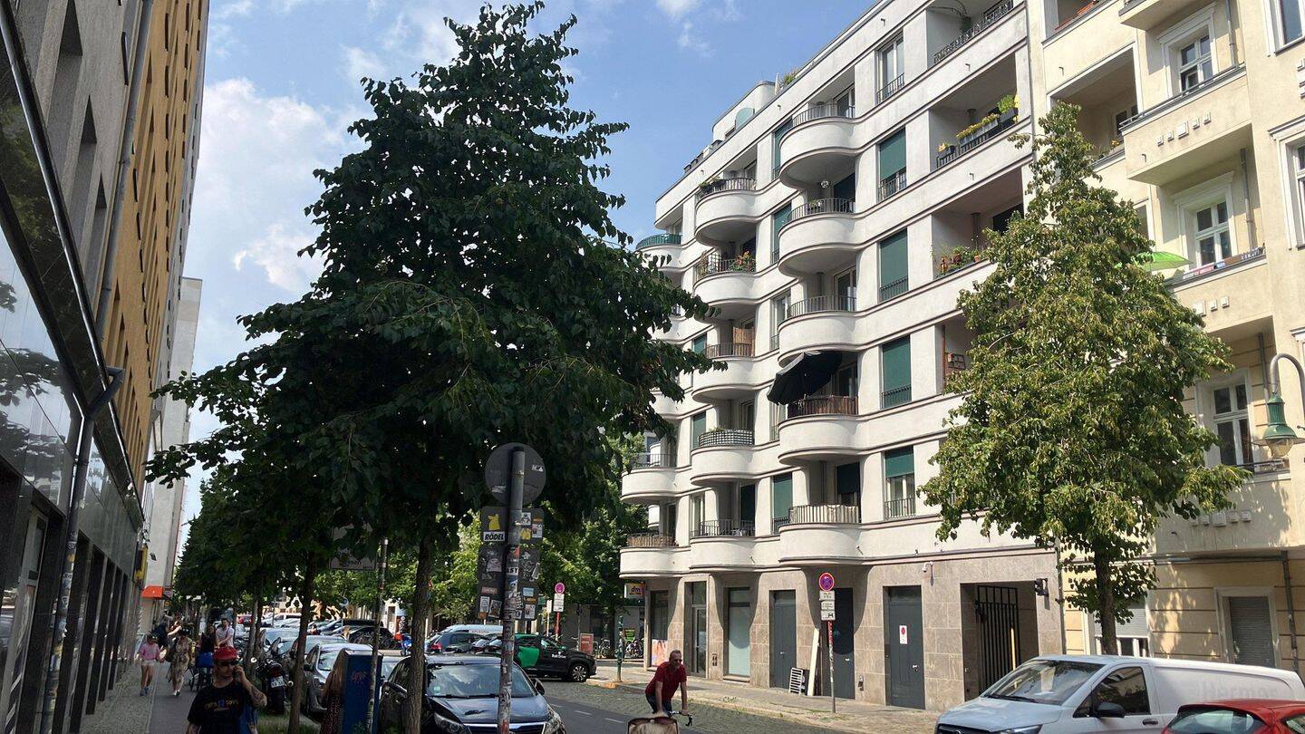 Rigaer Straße 67/ Friedrichshain: Süd-Ausrichtung, 5.OG, KfW-70