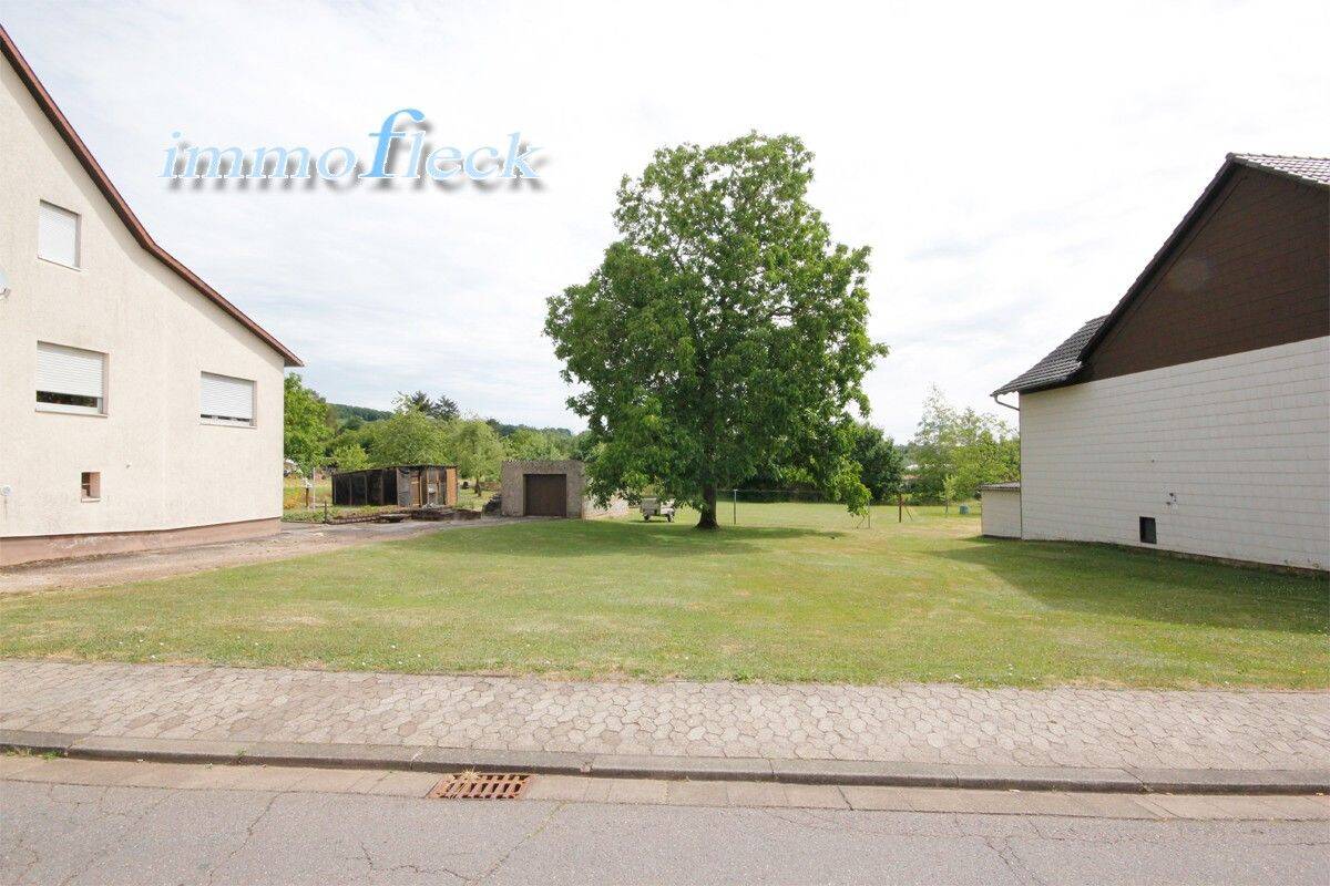 925 m² großes Baugrundstück!!!!, 66265 Heusweiler