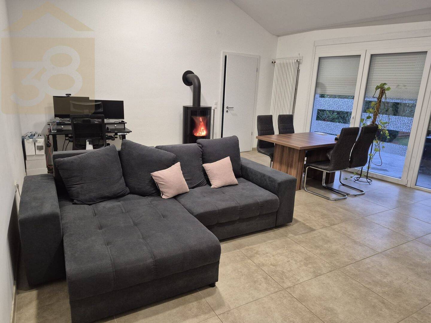 Neuwertige 2-Zimmer Doppelhaushälfte mit großer Terrasse & Kaminofen! Meine Immobilie – mein Partner, 38448 Wolfsburg