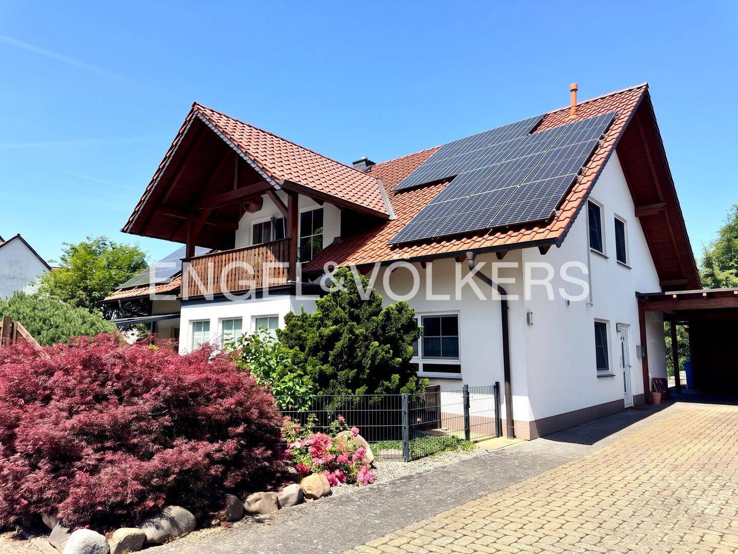 Großzügiges Zweifamilienhaus mit schönem Grundstück in guter Lage von Wulften!, 37199 Wulften am Harz