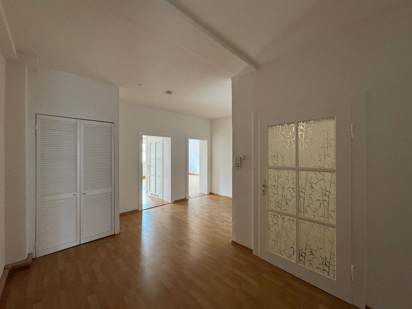 5-Zimmer-Wohnung mit Balkon in der Fußgängerzone, 95444 Bayreuth (Altstadt City Gartenstadt Kreuzstein Neue Heimat)