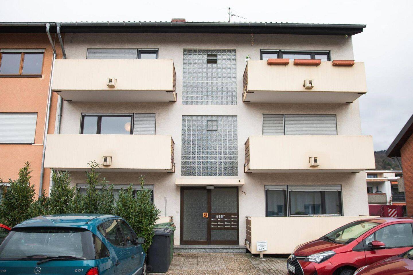 Wohnung gesucht? Schick renoviert und bereits eingerichtet, 69115 Heidelberg (Bahnstadt Bergheim Pfaffengrund Weststadt)