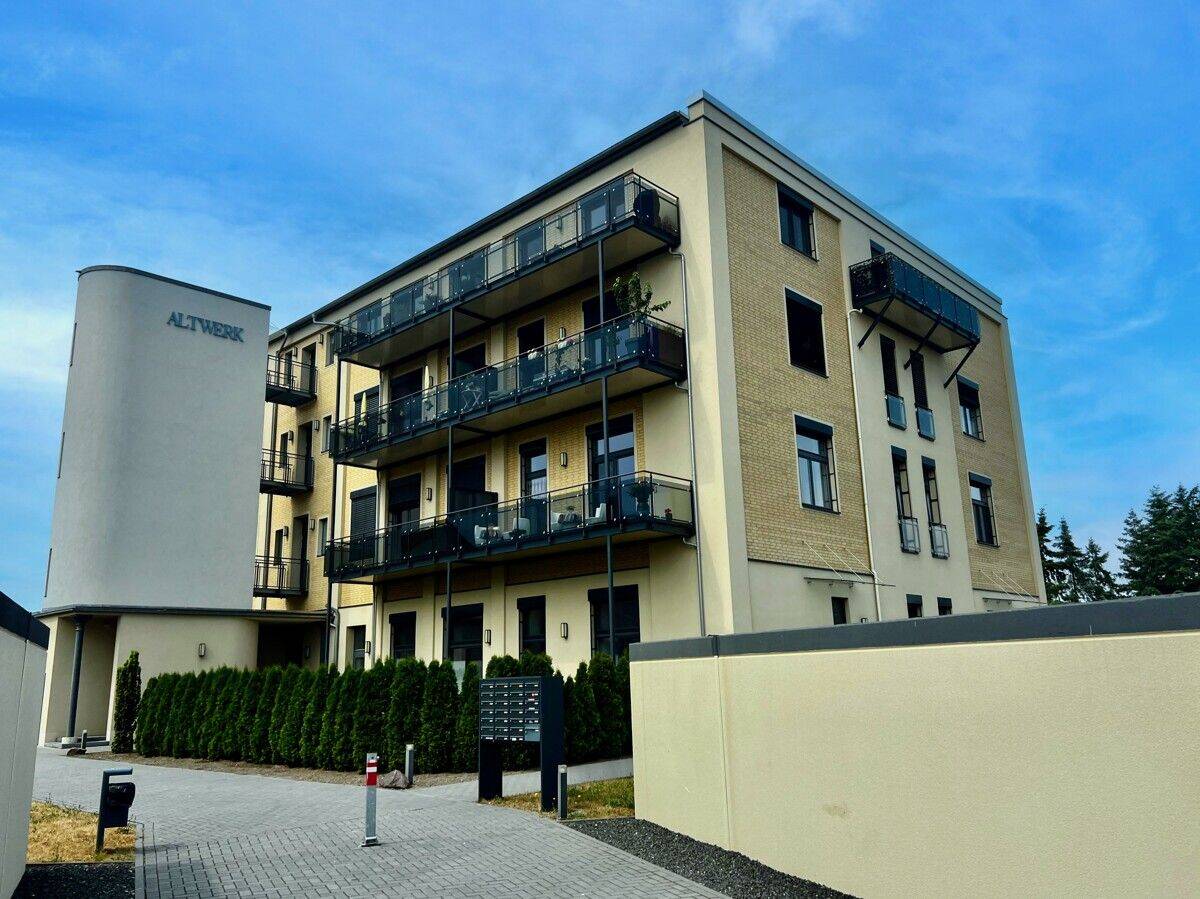 Exklusives Industrie-Loft mit Seeblick- 173 m², 4 Zimmer, Aufzug, 2 Balkone, Garage und Stellplatz, 6774 Muldestausee
