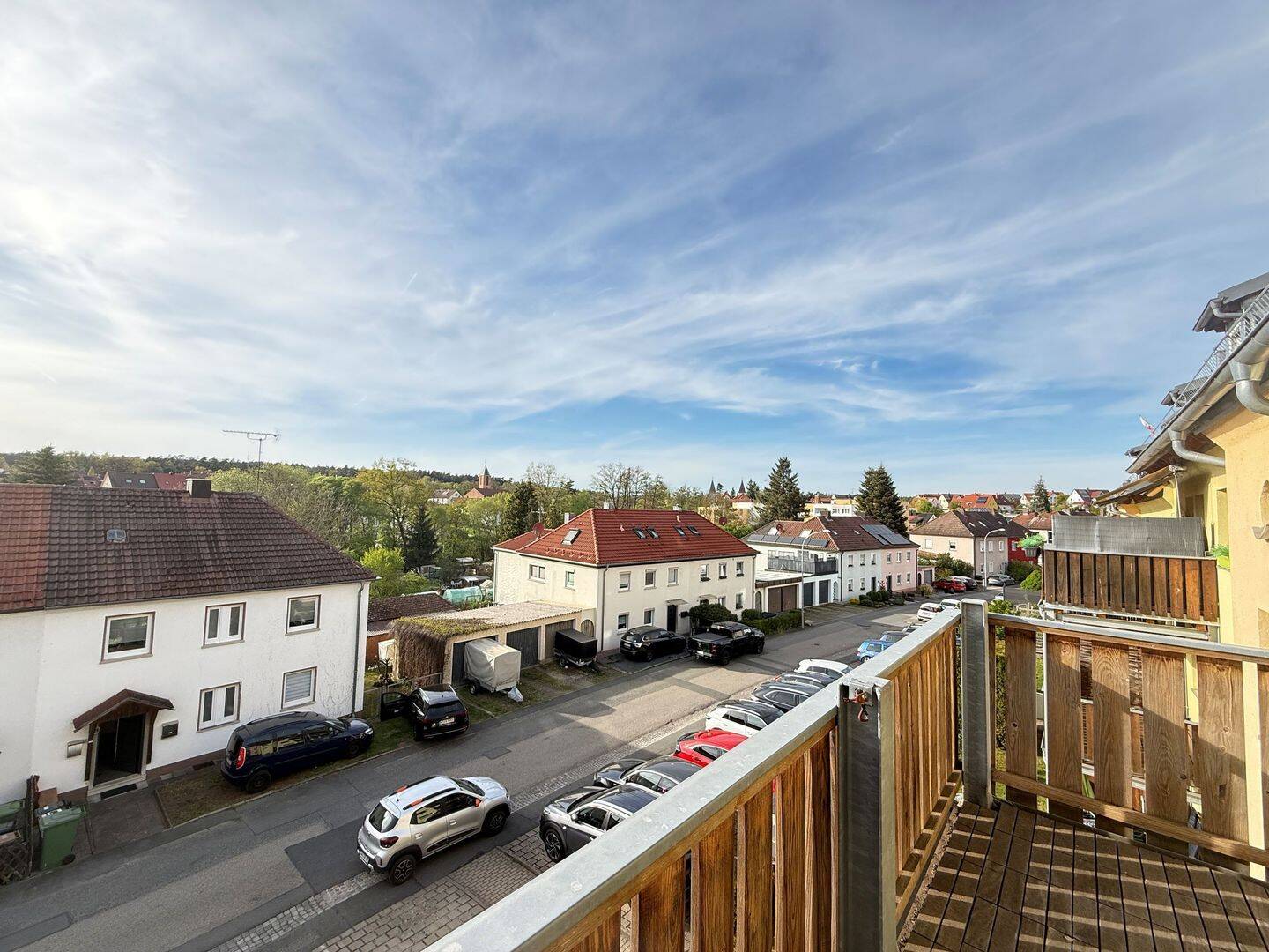 Helle 3-Zimmer-Wohnung mit 2 Balkonen in Neunkirchen am Sand, 91233 Neunkirchen a. Sand