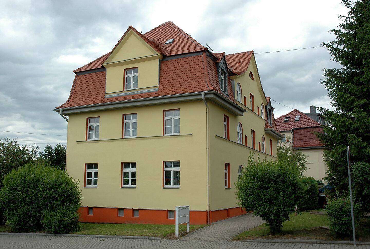 Zentrumsnahe 3-Raumwohnung im Altbau, 4680 Colditz