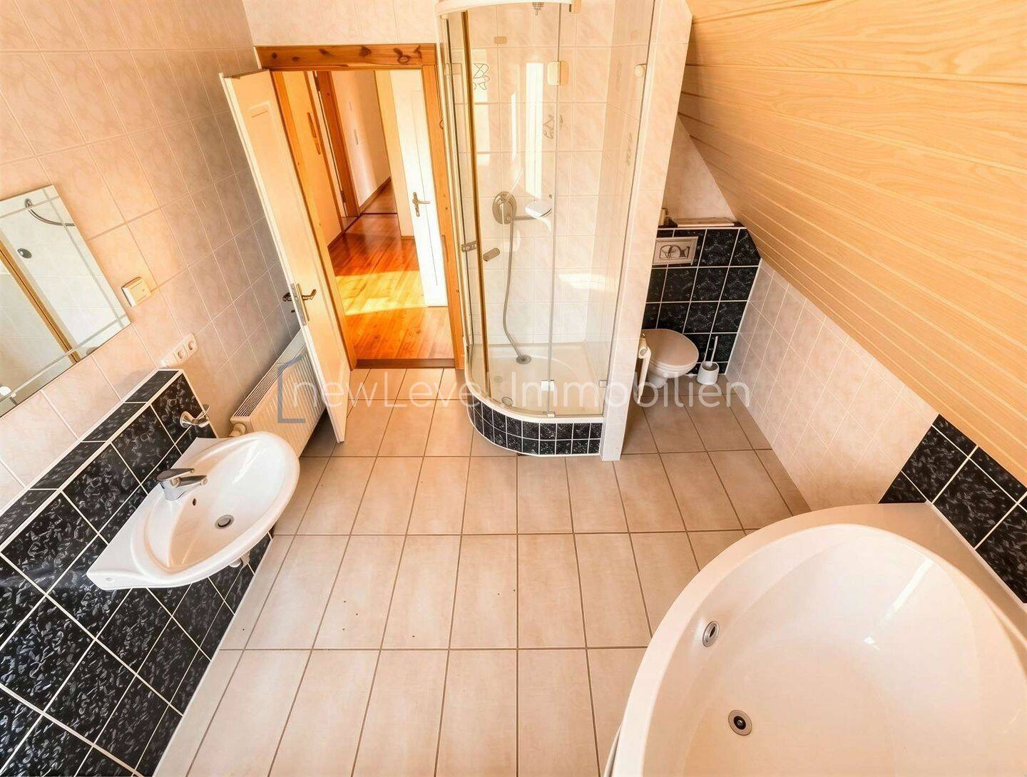 MFH-Grundstücksfläche 850 m², 89150 Laichingen