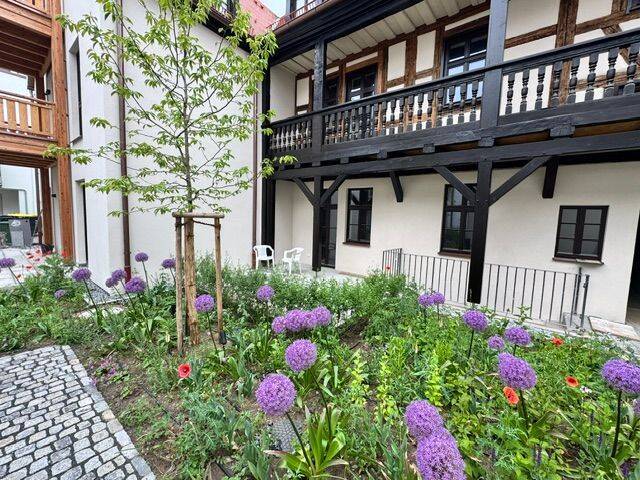 Erstbezug nach Kernsanierung! Traumhafte EG-Terrassen-Wohnung zum Innenhof, 91054 Erlangen (Burgberg Erlangen-Nord Erlangen-Ost Innenstadt Sieglitzhof)