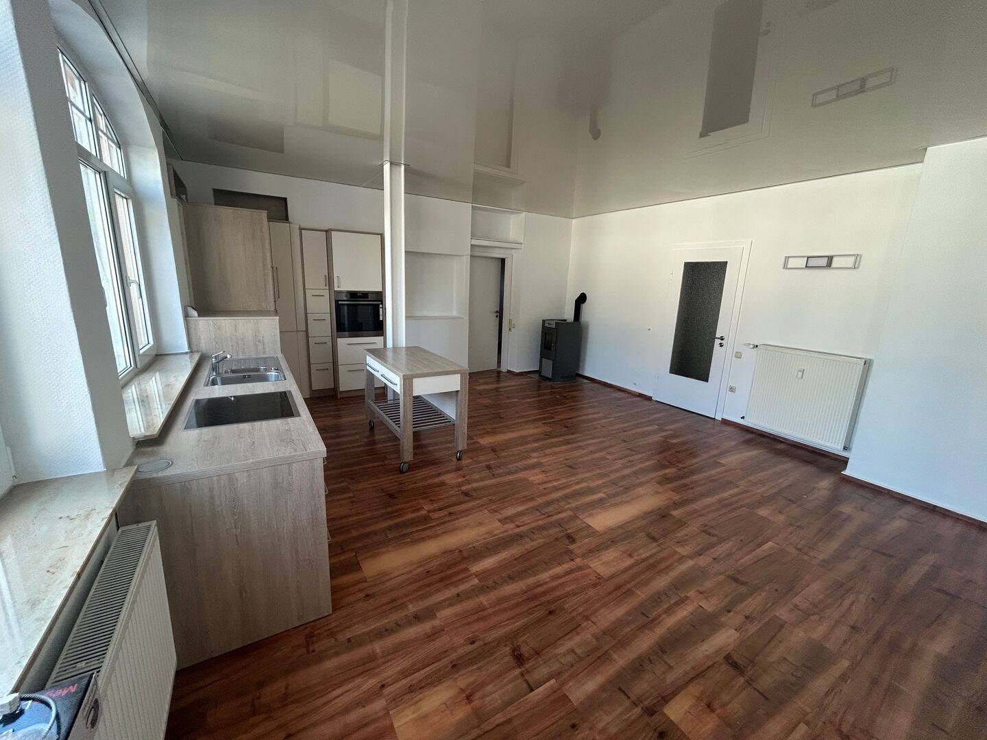 Mietwohnung, 2 Zimmer, 90 m², in Weilburg, 35781 Weilburg