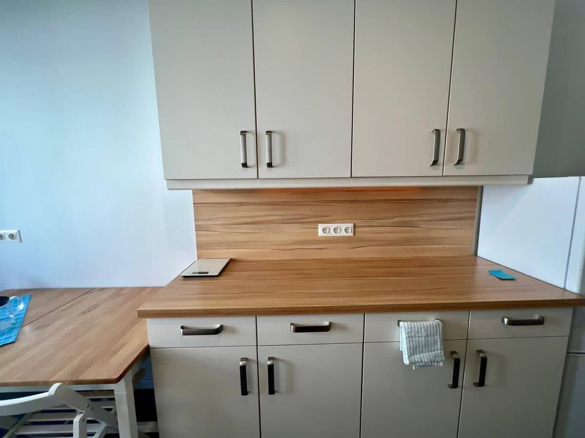 Großes WG Zimmer in guter Lage, 14467 Potsdam (Berliner Vorstadt Brandenburger Vorstadt Nördliche Innenstadt)