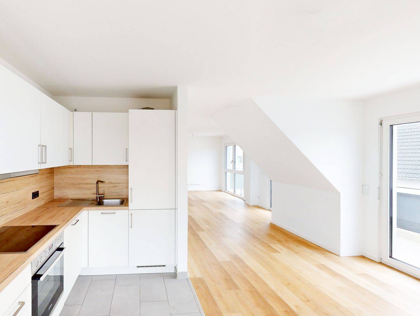 Moderne Maisonette-Wohnung mit Balkon *inkl. Umzugsbonus*, 90431 Nürnberg