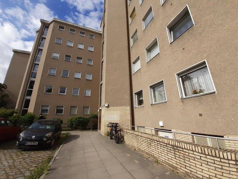 Endlich glücklich wohnen – hellle, gut geschnittene 3-Zimmer-Wohnung, 12249 Berlin (Steglitz-Zehlendorf Lankwitz Marienfelde)