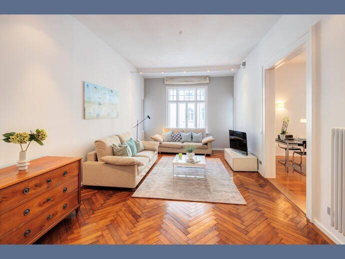 Möbliert: Wohnen in herrschaftlichem Altbau in bester Lage, 80801 München (Schwabing-Freimann Schwabing-West)