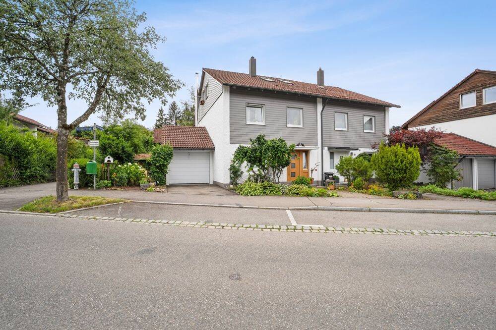 Gepflegte Doppelhaushälfte * Schöner Garten * Kauf auf Nießbrauchbasis * 12 Jahre befristet, 87437 Kempten (Allgäu)