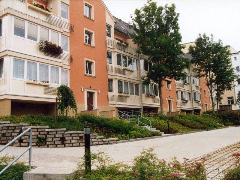 2-Raumwohnung// mit Wintergarten// ruhige Lage// zentrumsnah, 7545 Gera (Bieblach Innenstadt Ostviertel Pforten Untermhaus)
