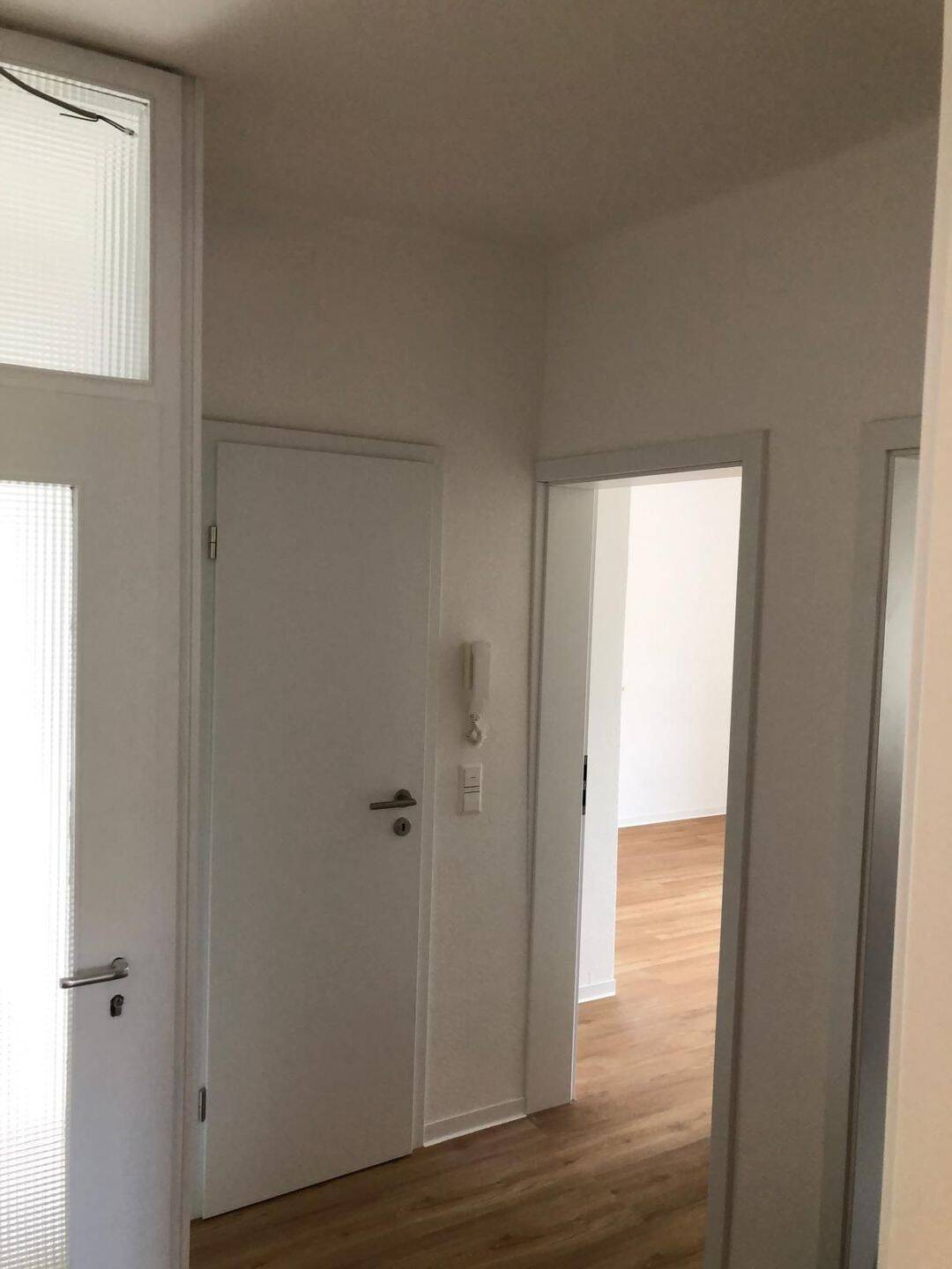 Frisch renovierte 2-Zimmer-Wohnung, 66955 Pirmasens (Erlenbrunn Innenstadt Niedersimten Ruhbank Winzeln)