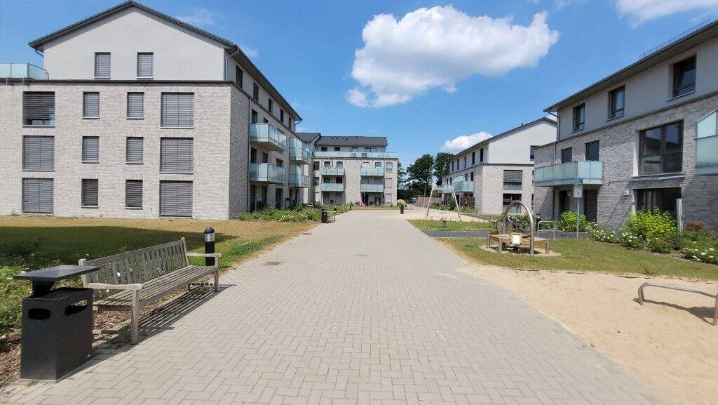 Modernes Wohnen mit sonniger Dachterrasse, 25746 Heide