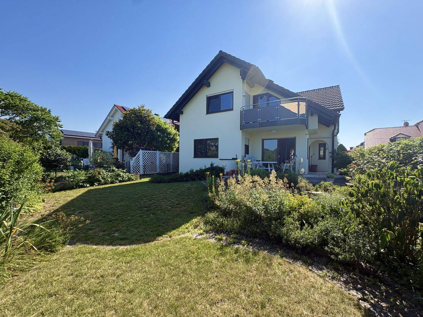 Einfamilienhaus mit Blick über die Felder, 85139 Wettstetten