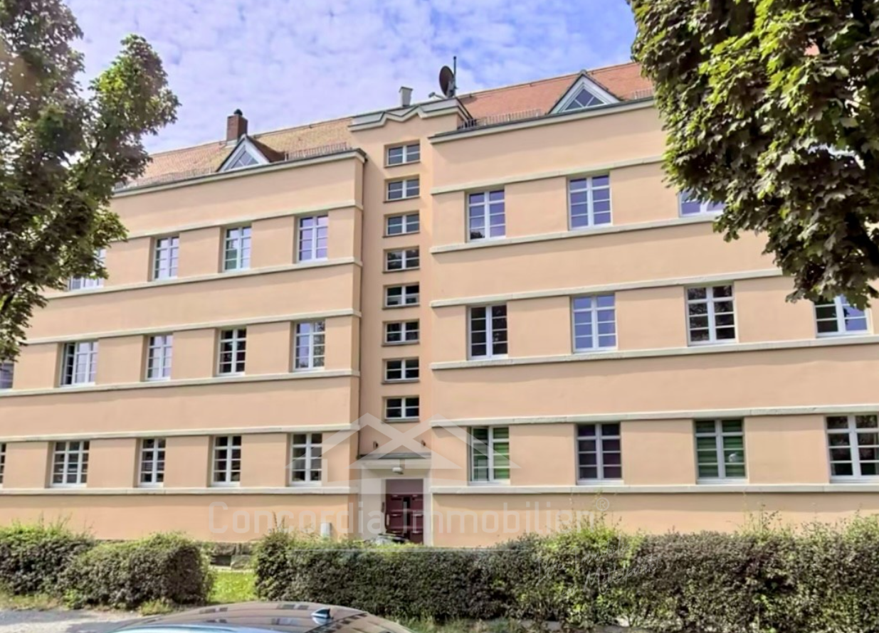 Zentrumsnahes Mehrfamilienhaus mit 6 Eigentumswohnungen, 1277 Dresden