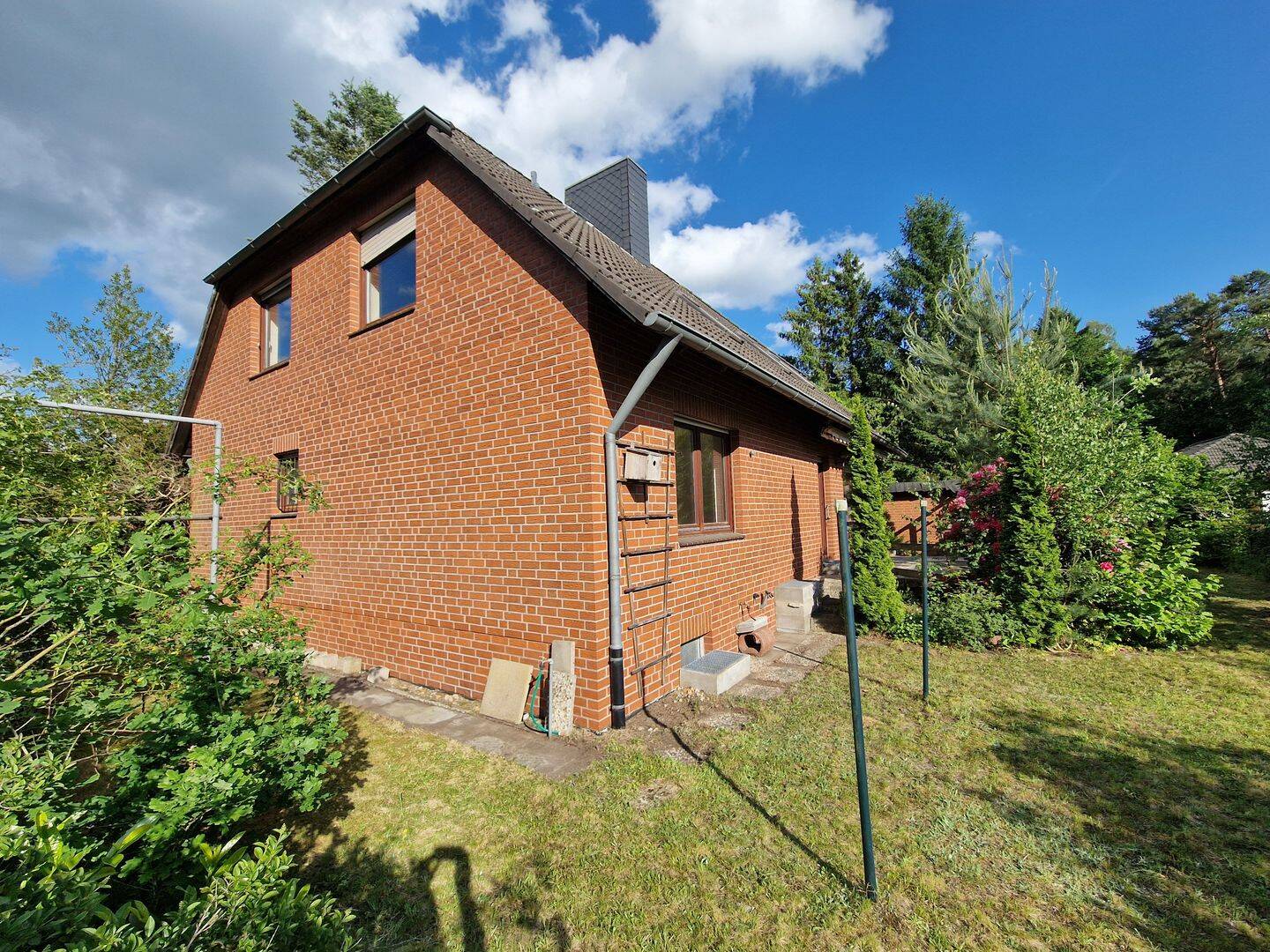 Viel Platz für die Familie: Großes 8-Zimmer-Haus in Faßberg, 29328 Faßberg