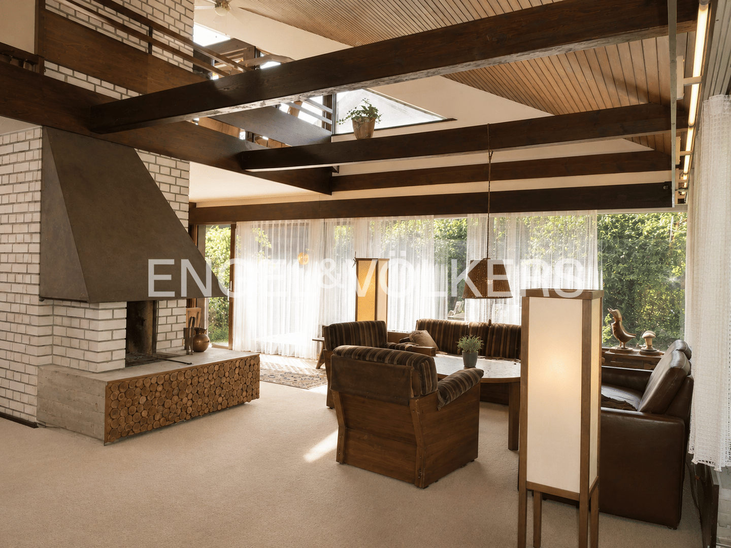 Individuelle Architektur in schönster Randlage . EFH mit Entwicklungspotential, Garten und Carport, 72108 Rottenburg am Neckar