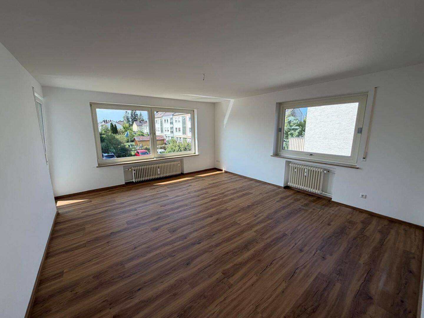 Hochwertig renovierte, lichtdurchflutete 4-Zimmer Wohnung mit großem Balkon in Bad Wörishofen / Gartenstadt, 86825 Bad Wörishofen