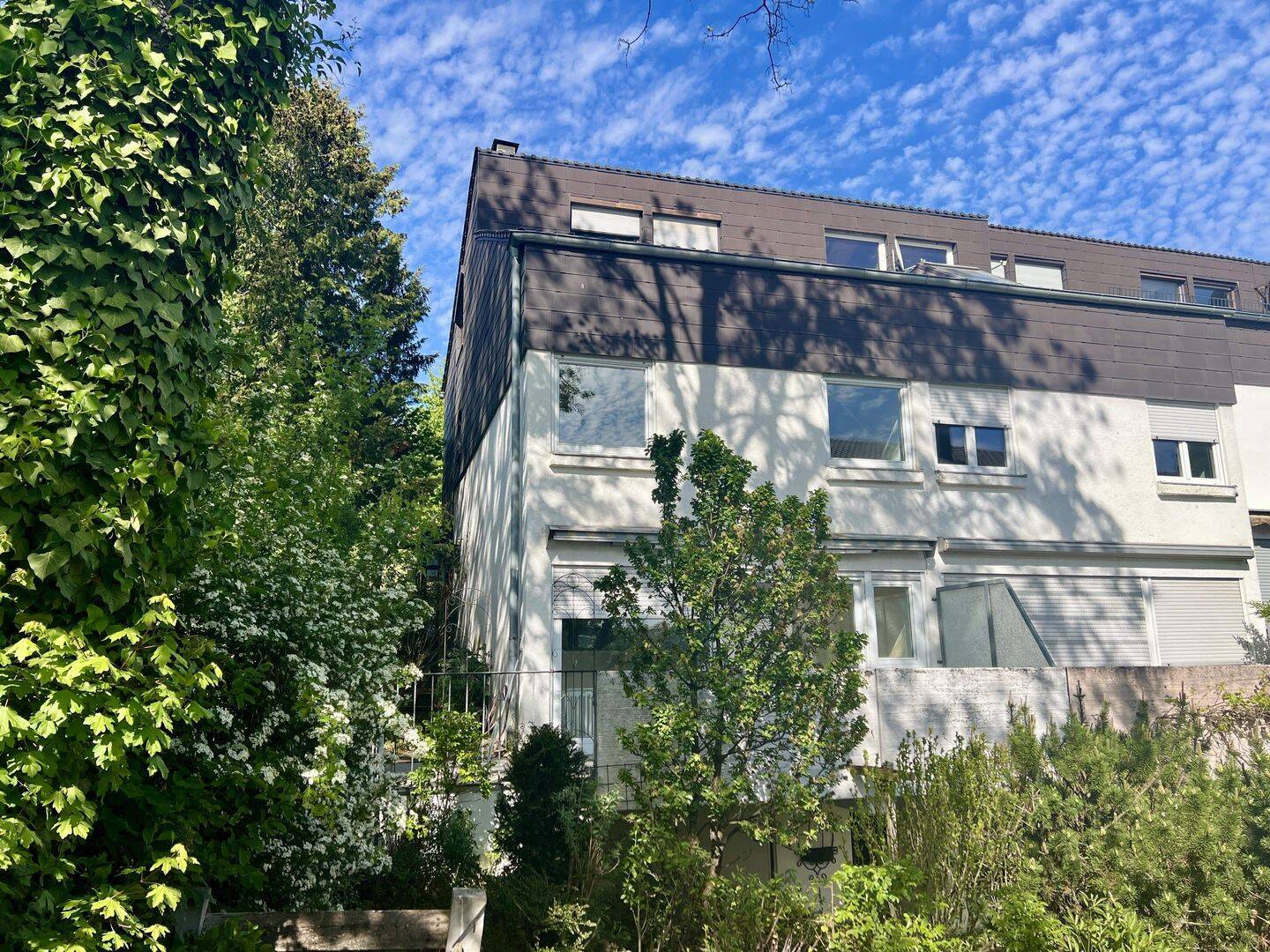 Wohnen mit Weitblick – großzügiges Reihenendhaus in ruhiger Höhenlage von Waiblingen, 71334 Waiblingen