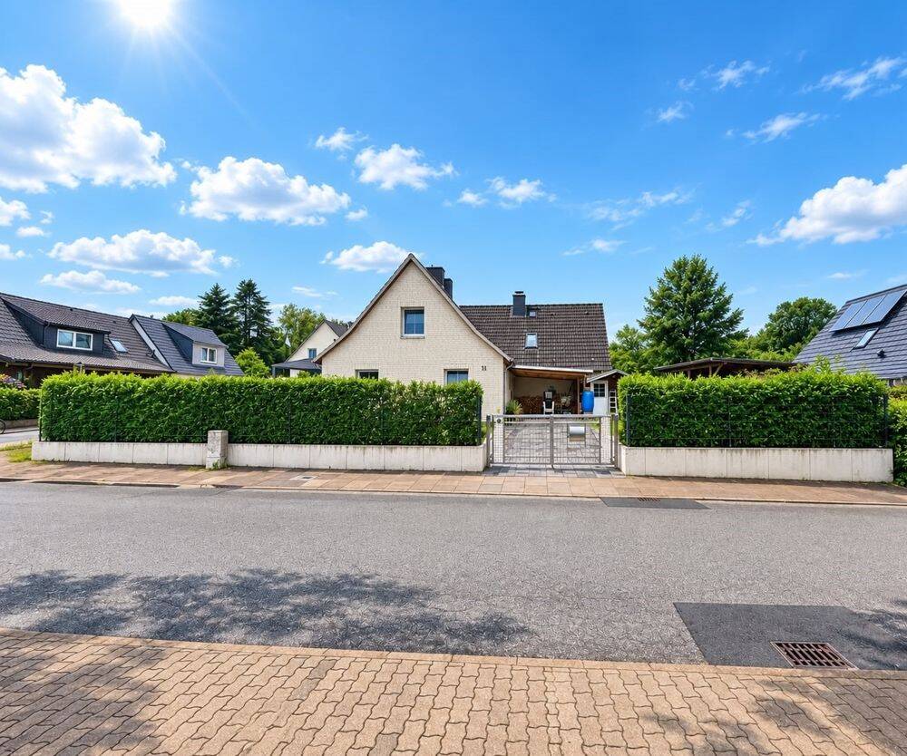 Charmantes Einfamilienhaus auf sonnigem Eckgrundstück – modernisiert, offen gestaltet, wohlfühlen!, 21502 Geesthacht