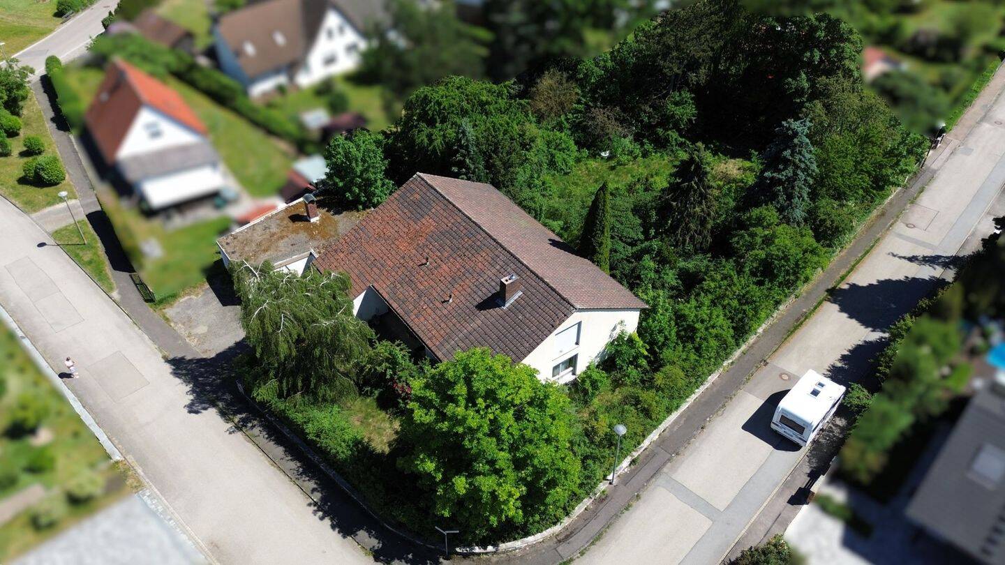 Einfamillienhaus mit Ausbaureserve, viel Platz und traumhaftem Grundstück, 91572 Bechhofen