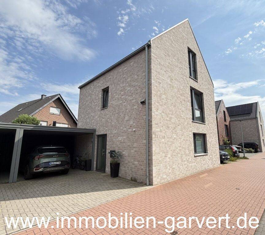 Vermietung -Doppelhaushälfte mit Terrasse und Garten in ruhiger, zentraler Lage von Raesfeld, 46348 Raesfeld