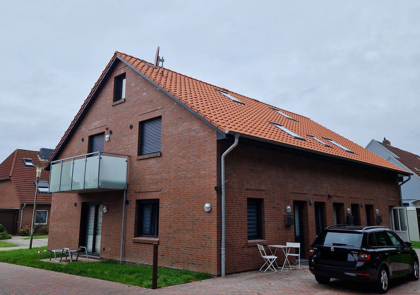 Norddeich: Moderne KfW 40 QNG Plus Obergeschosswohnung mit Balkon, 26506 Norden