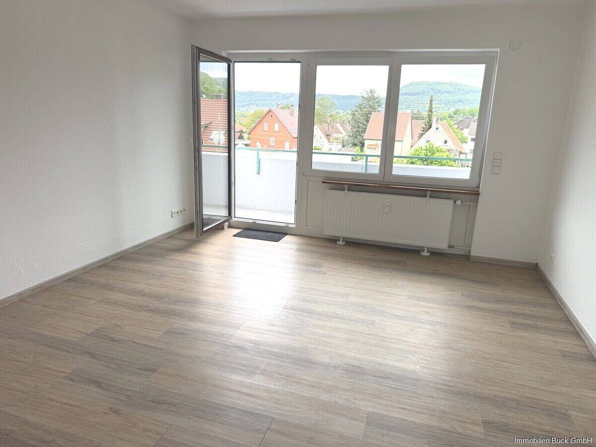 Kleine 1-Zimmer-Wohnung in zentraler Lage sucht neuen Mieter, 73329 Kuchen