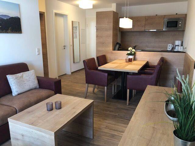 Jetzt neu im Angebot: 2 Zimmer Ferienwohnung mit Wohlfühlcharakter in Feldberg (1.231m) – Der Schwarzwald ruft!, 79868 Feldberg (Schwarzwald)