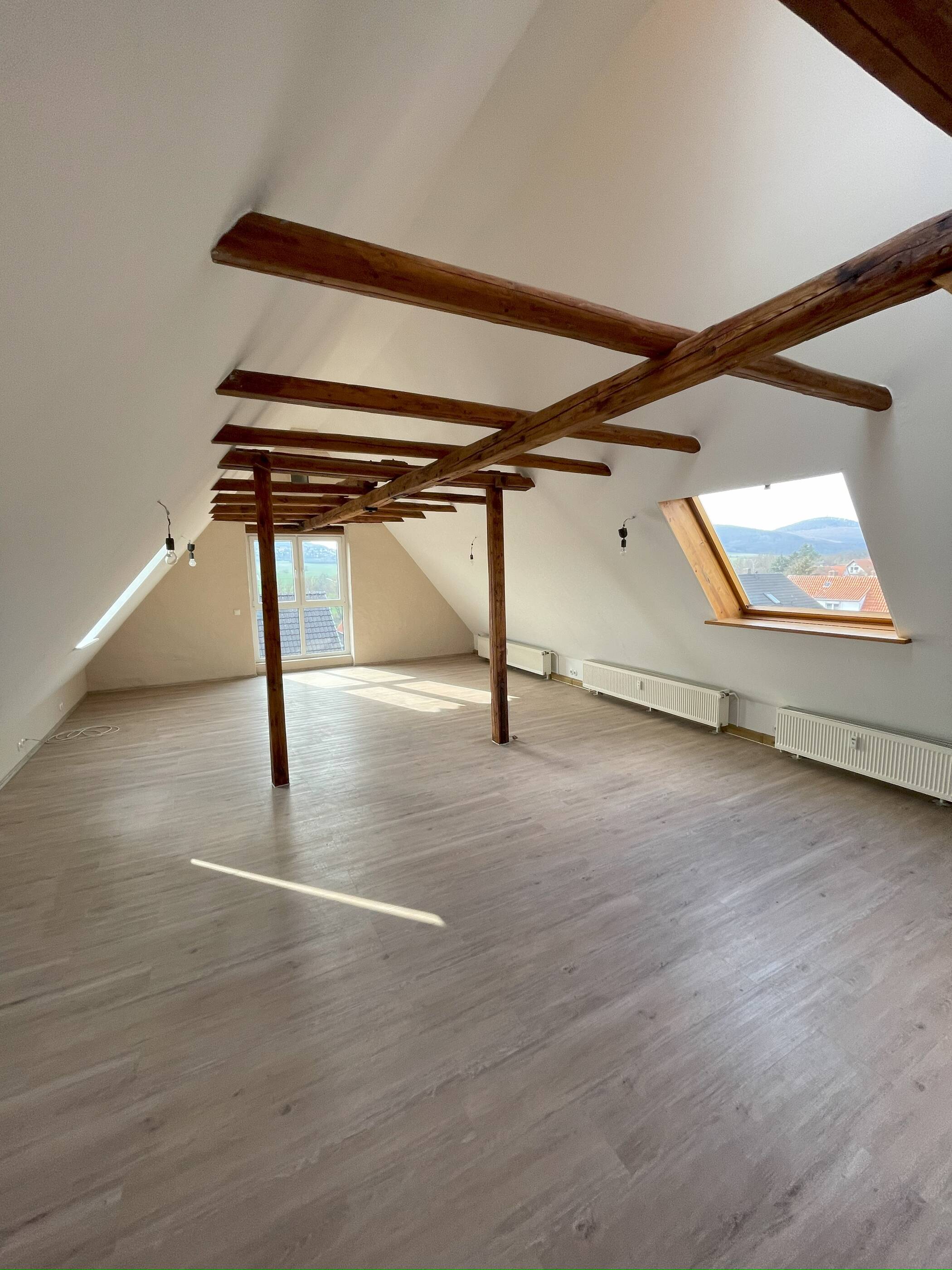170 m² Maisonette-Fachwerkwohnung mit eigenem Garten und Garage in Habichtswald-Ehlen, 34317 Habichtswald