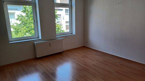 Charmante Altbau-Wohnung mitten in Holsterhausen, 45147 Essen (Frohnhausen Holsterhausen Rüttenscheid)
